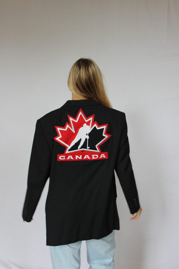 Black Blazer Canada Back