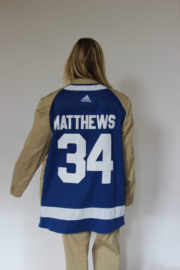 Sand Blazer Blue Sporty Back